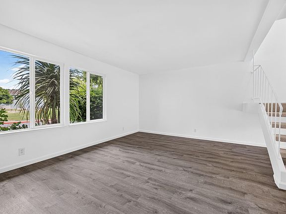 5th image of 916 Sunnybrae Lane