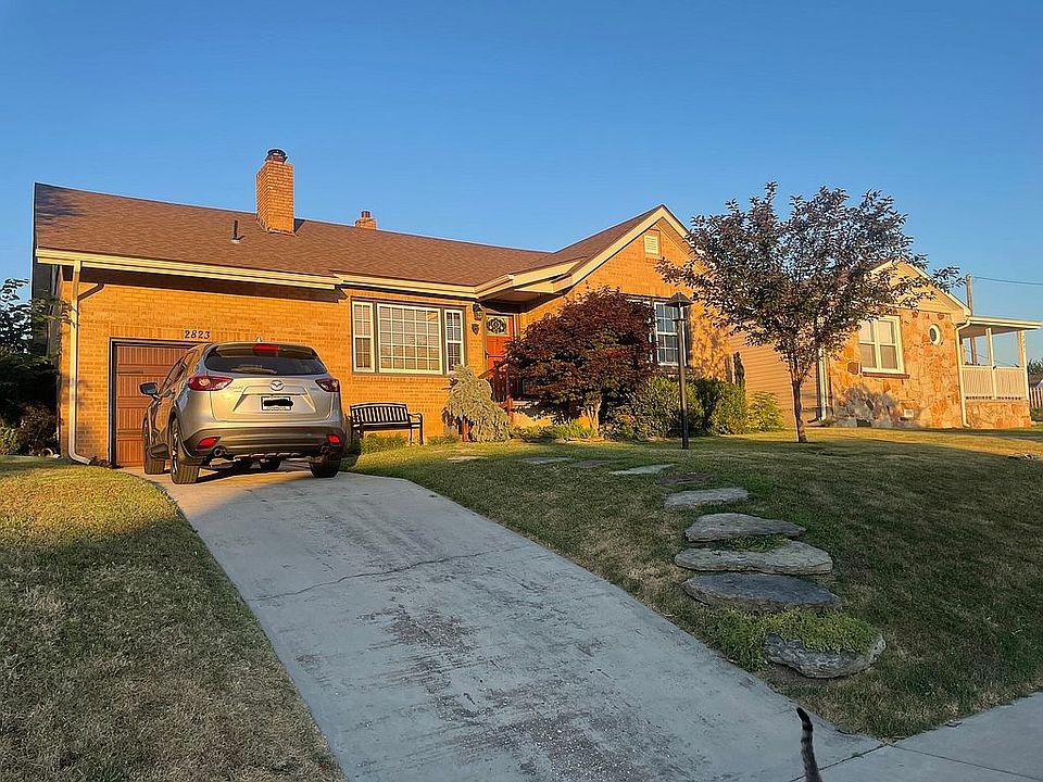 2nd image of 2823 S Pearl Ave