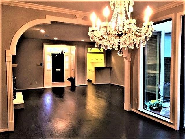 1st image of 9470 Briar Forest Dr