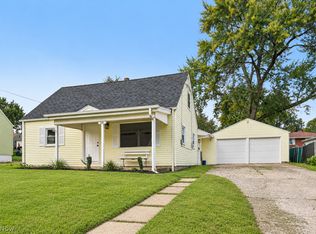 208 S Roanoke Ave, Youngstown, OH 44515