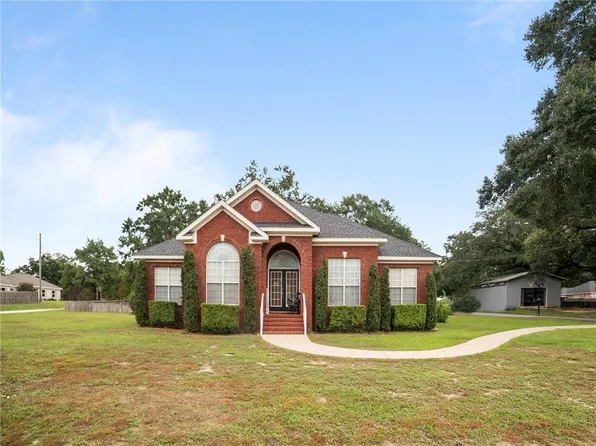 10177 Bellingrath Rd, Theodore, AL 36582
