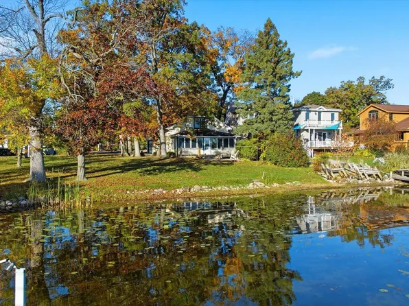 W203S11090 Point Denoon ROAD, Muskego, WI 53150