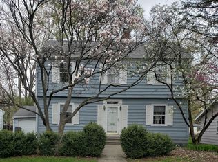 731 W Hillcrest Dr, Dekalb, IL 60115
