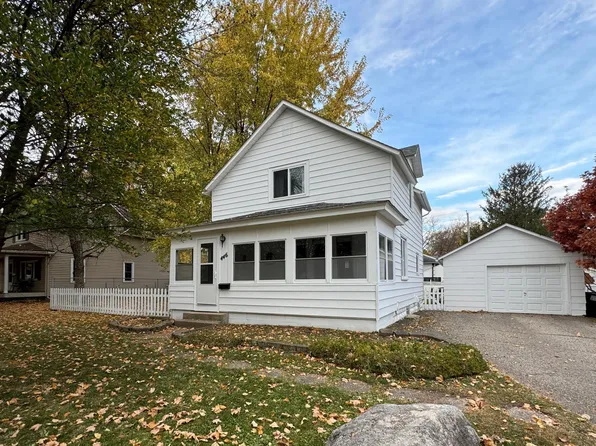446 Larch Ave, Owatonna, MN 55060