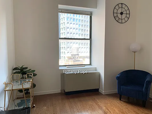 Rented by Oxford Property Group | media 6
