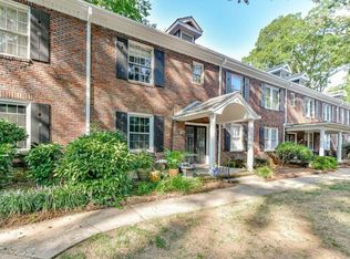 522 Hawthorne Ln UNIT 15, Charlotte, NC 28204