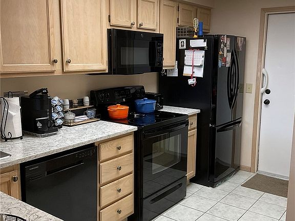 4th image of 8050 Harbor Creek Dr APT 1802