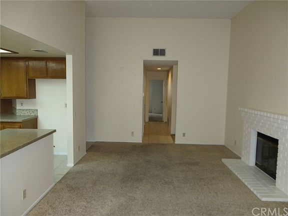 4th image of 1596 Foxdale Ct
