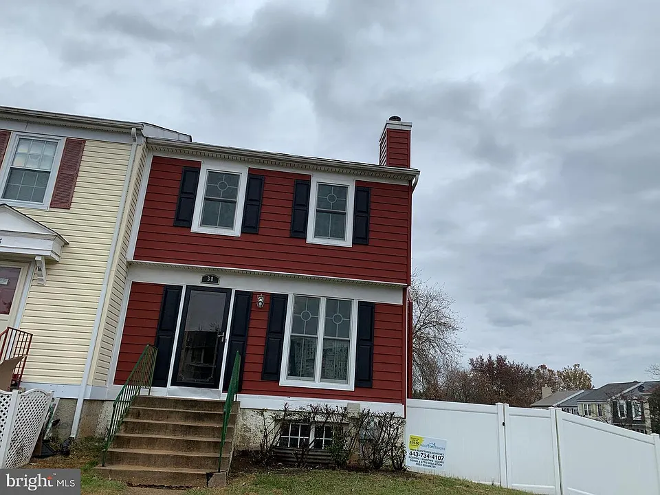 38 Windersal Ln