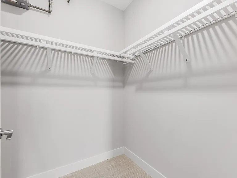 41 SW Seminole St #305 — Photo 18