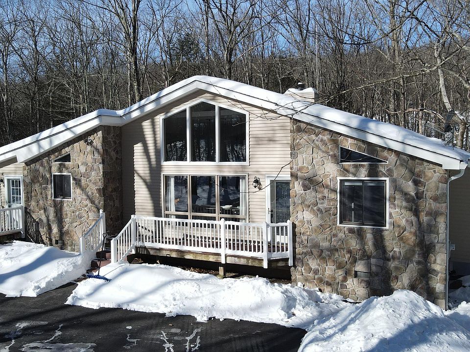 1st image of 128 Portage Ln