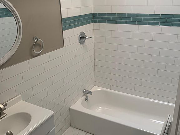 5th image of 518 S Salford St