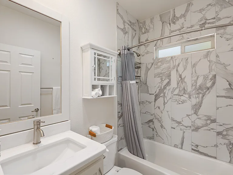 3877 Rogers Rd — Photo 17
