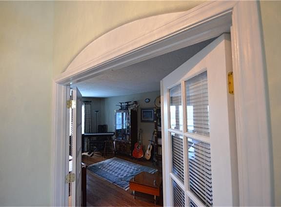5th image of 4026 Crystal Lake Cir N