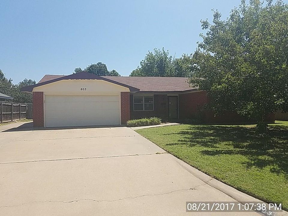 1st image of 803 NW 44th St