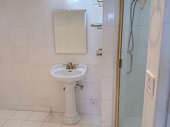 2nd image of 1900 Purdy Ave APT 1806