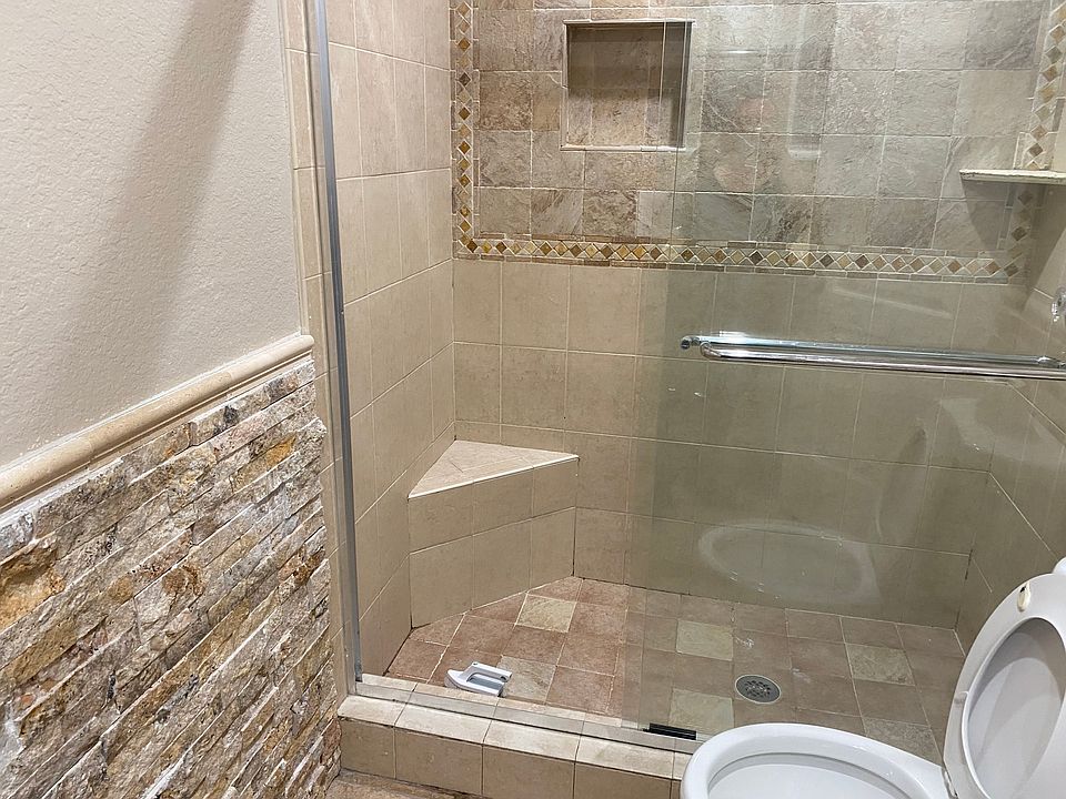 1st image of 37008 Pond Ave