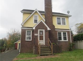 51 Lake Rd, Congers, NY 10920