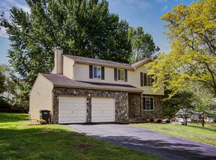 10511 Cornflower Ct, Vienna, VA 22182