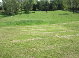 135 Sun Valley Rd, Brandenburg, KY 40108