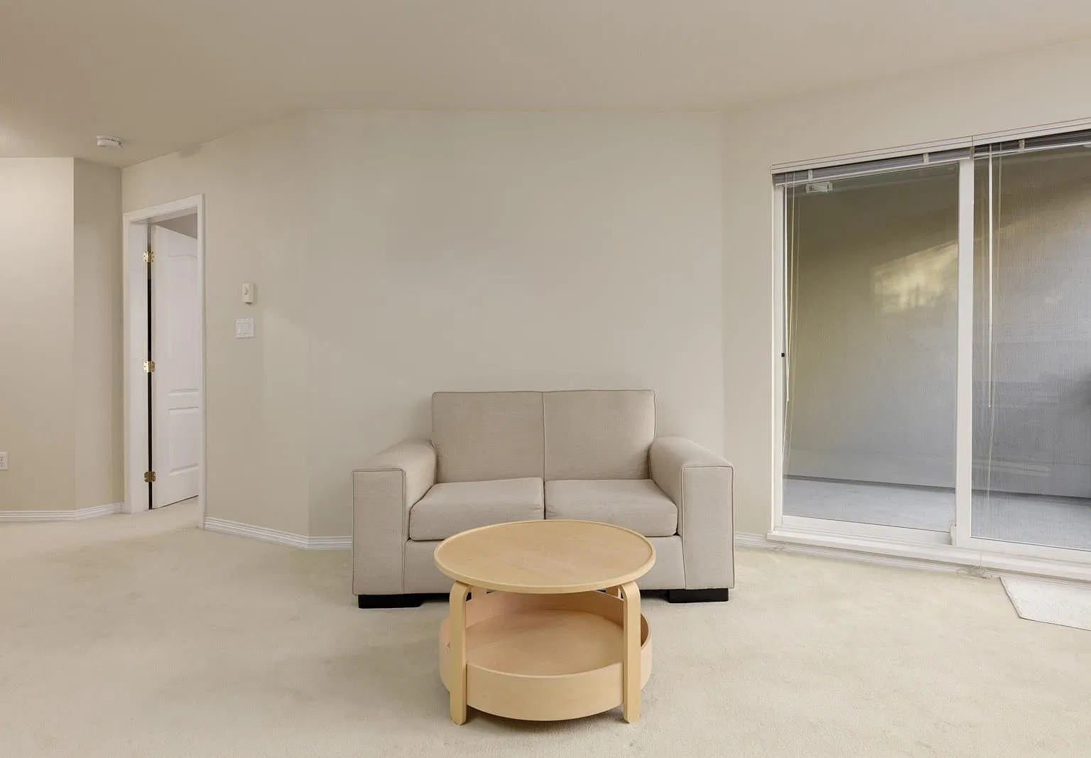 1 bed, 692 sqft, $2,500 — Photo 3