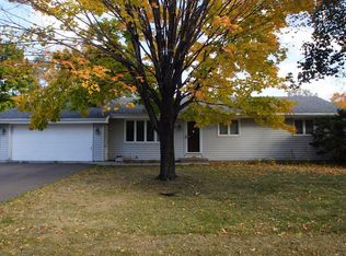 5550 Saint Stephens St, Saint Paul, MN 55112