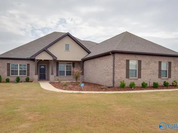 189 Beaver Brook Pl, Toney, AL 35773