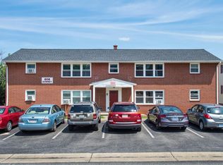 608 Downey St APT H, Radford, VA 24141