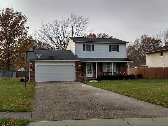 2nd image of 4818 Tanglewood Pl