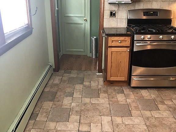 4th image of 354 Revere St #1