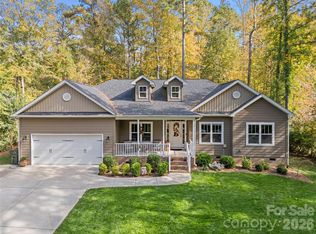 473 Evergreen Rd, Clover, SC 29710