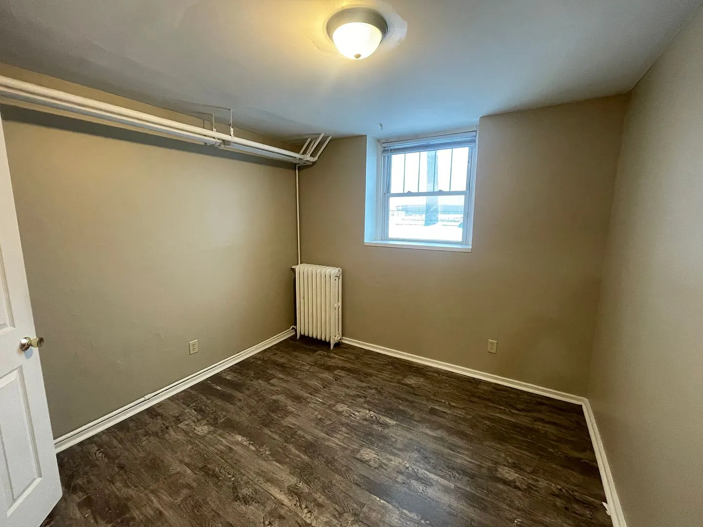 1530 Concordia Ave — Photo 4
