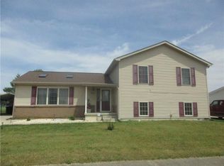 3358 Orchard Valley Dr, Columbus, IN 47203