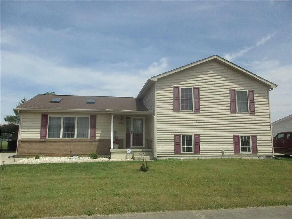 3358 Orchard Valley Dr photo 1