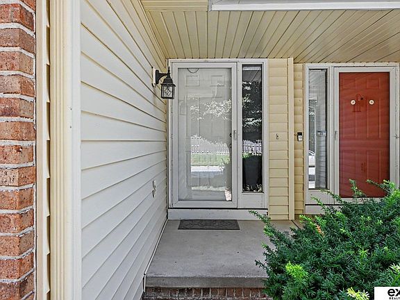 4th image of 7036 S 154th St