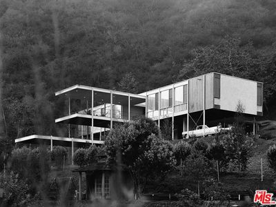 3465 Mandeville Canyon Rd, Los Angeles, CA, 90049