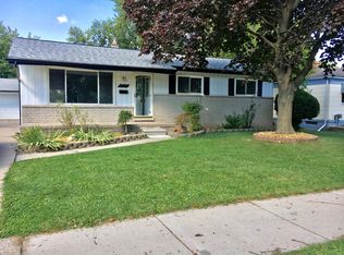 13447 Couwlier Ave, Warren, MI