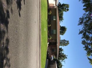 422 W Leeside St, Glendora, CA 91741