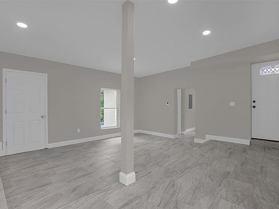 3rd image of 26716 Fishermans Rd