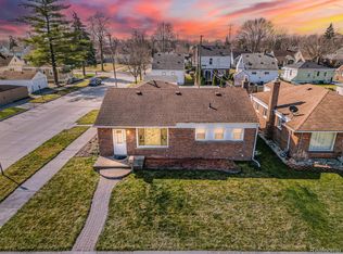707 Detroit Ave, Lincoln Park, MI 48146