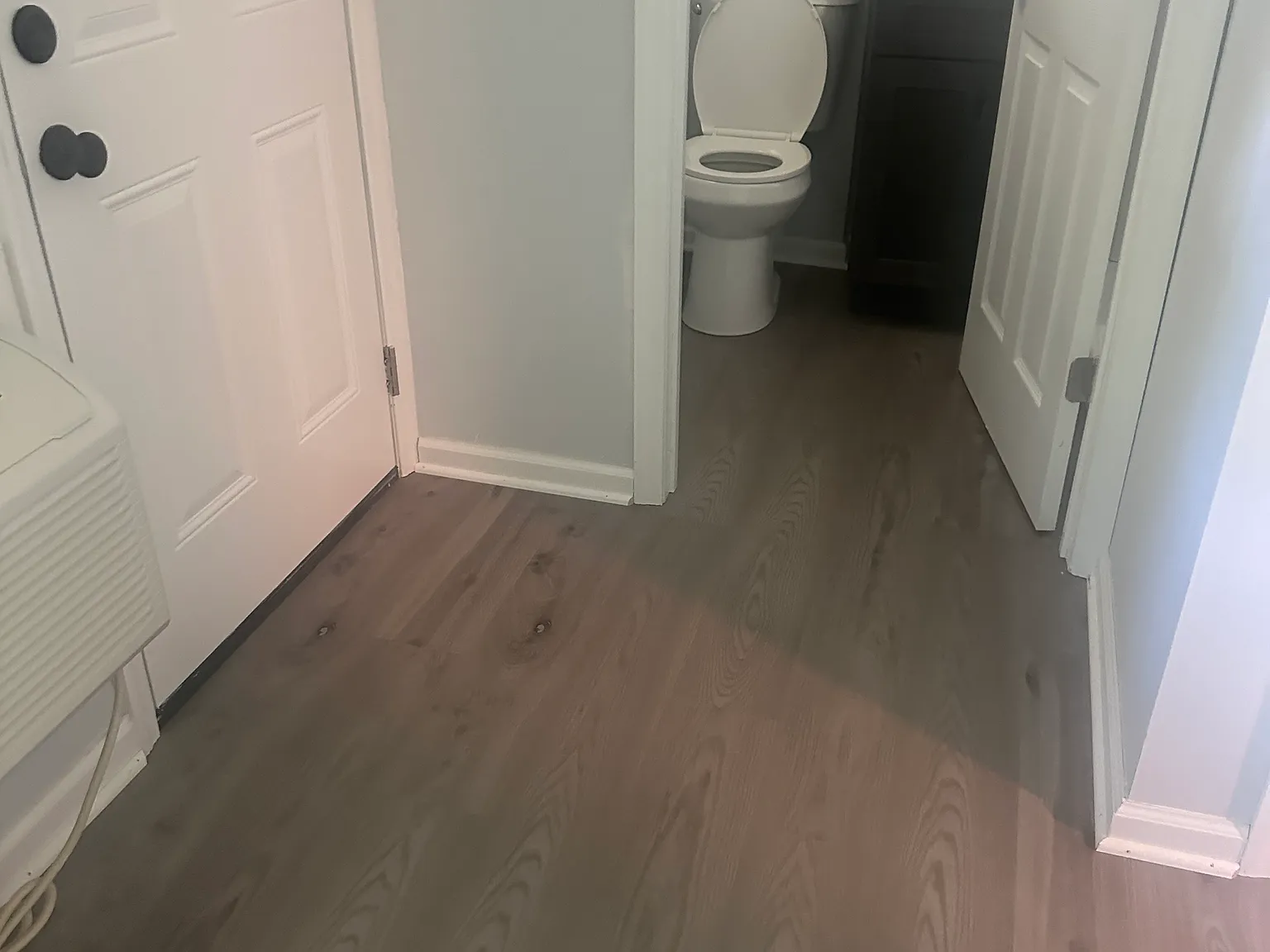 Studio, 300 sqft, $1,400 — Photo 4