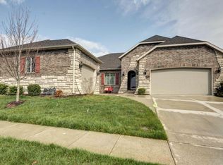 605 Penzance Dr, Nixa, MO 65714