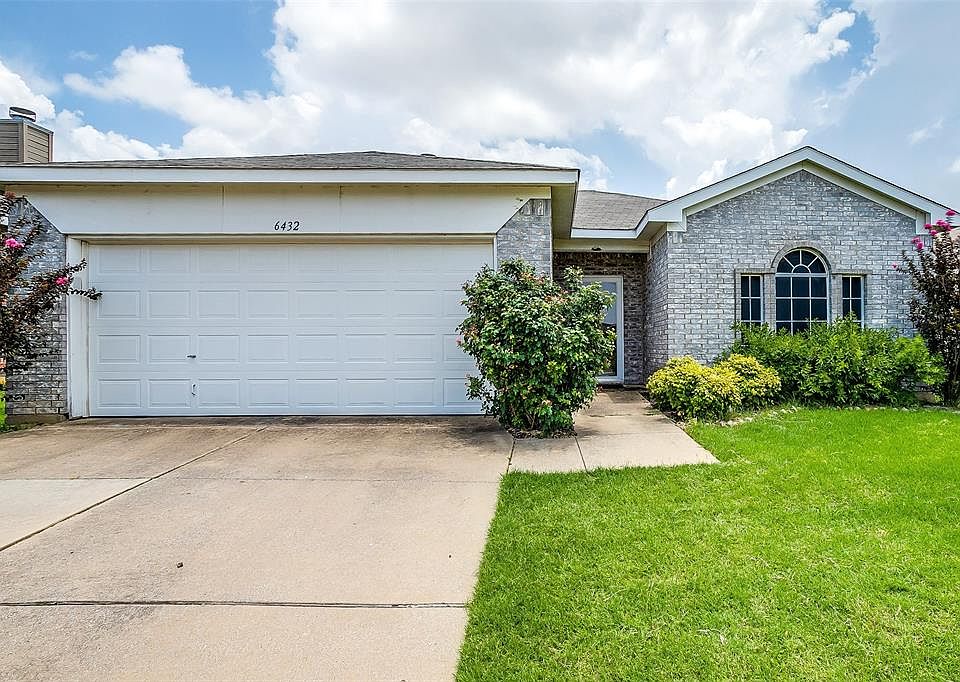 1st image of 6432 Bay Lake Dr