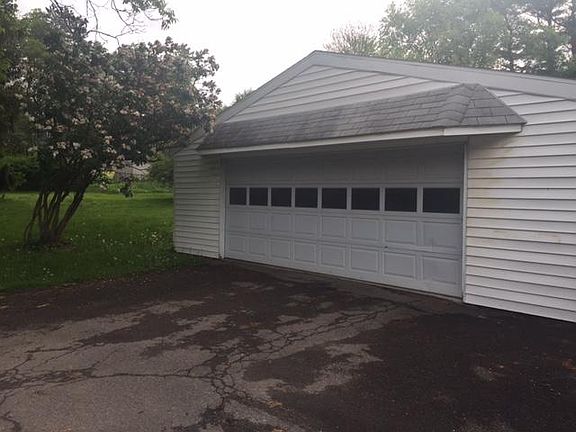 2nd image of 14 Vestal Ave