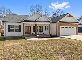 146 Strata Ct, Madisonville, KY 42431