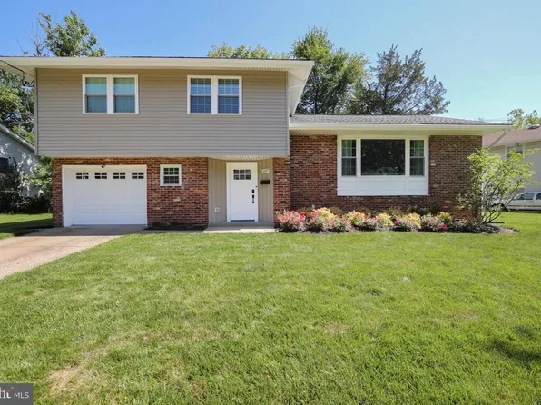 507 Howard Rd, Cherry Hill, NJ 08034