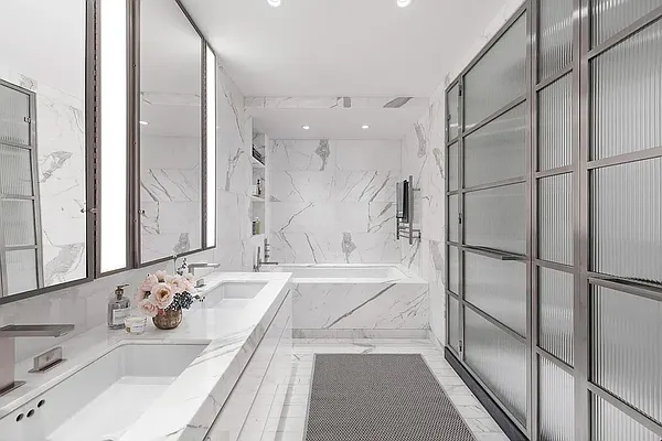 Rented by Compass | media 22