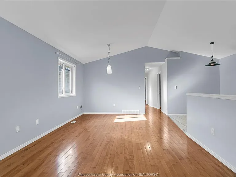 3231 Northway Ave — Photo 5