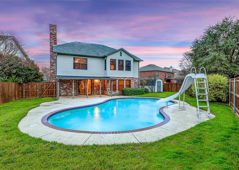 1st image of 5244 Blue Cir