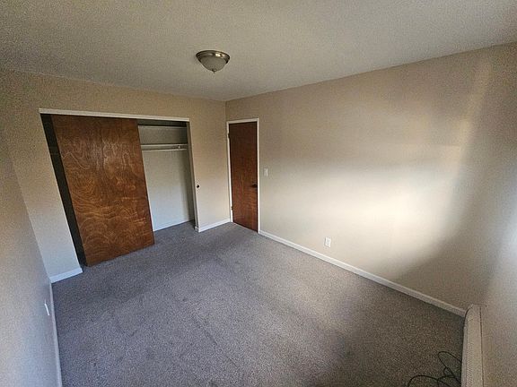2nd image of 661 9th Ave